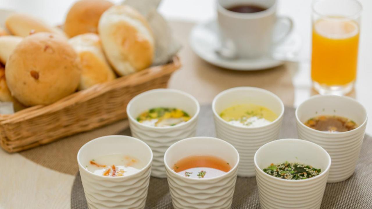 Toyoko Inn Kashiwa-Eki Higashi-Guchi Екстериор снимка