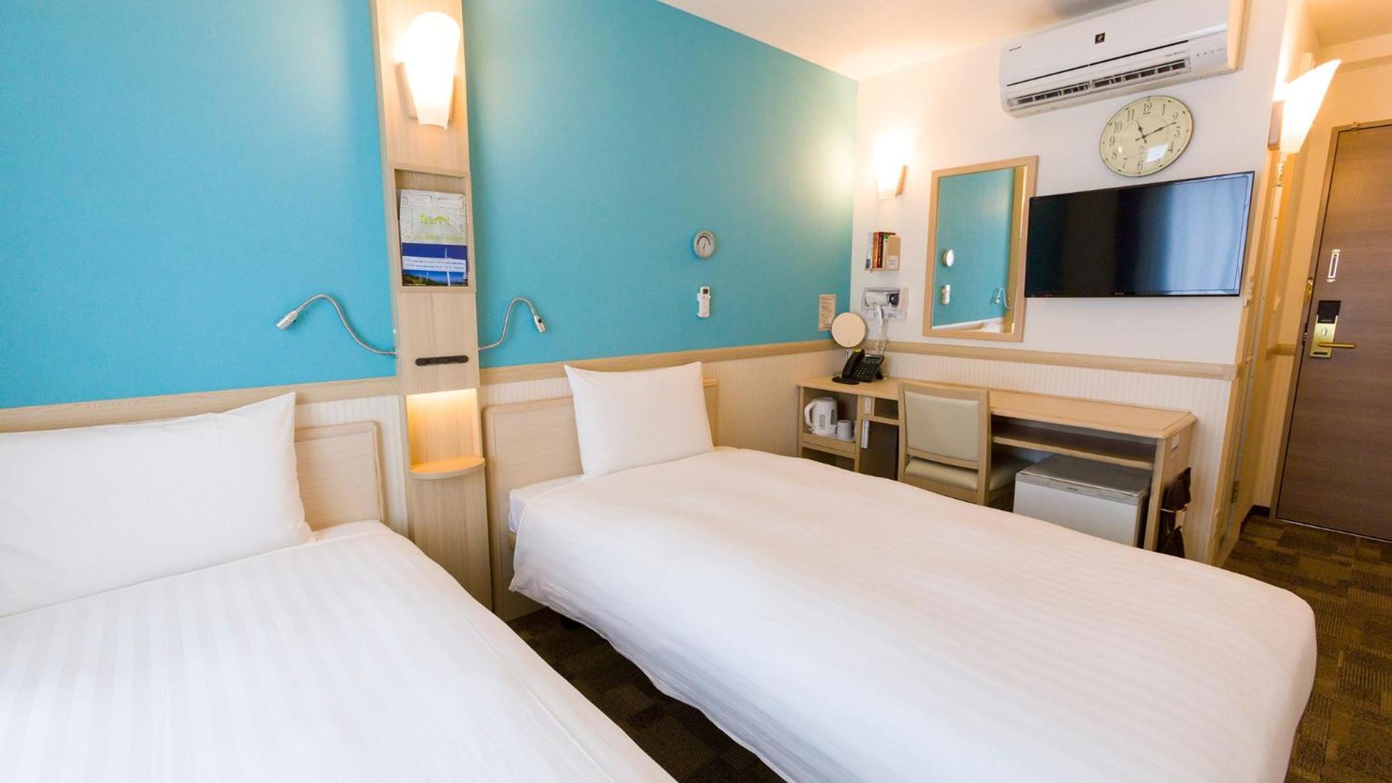 Toyoko Inn Kashiwa-Eki Higashi-Guchi Стая снимка